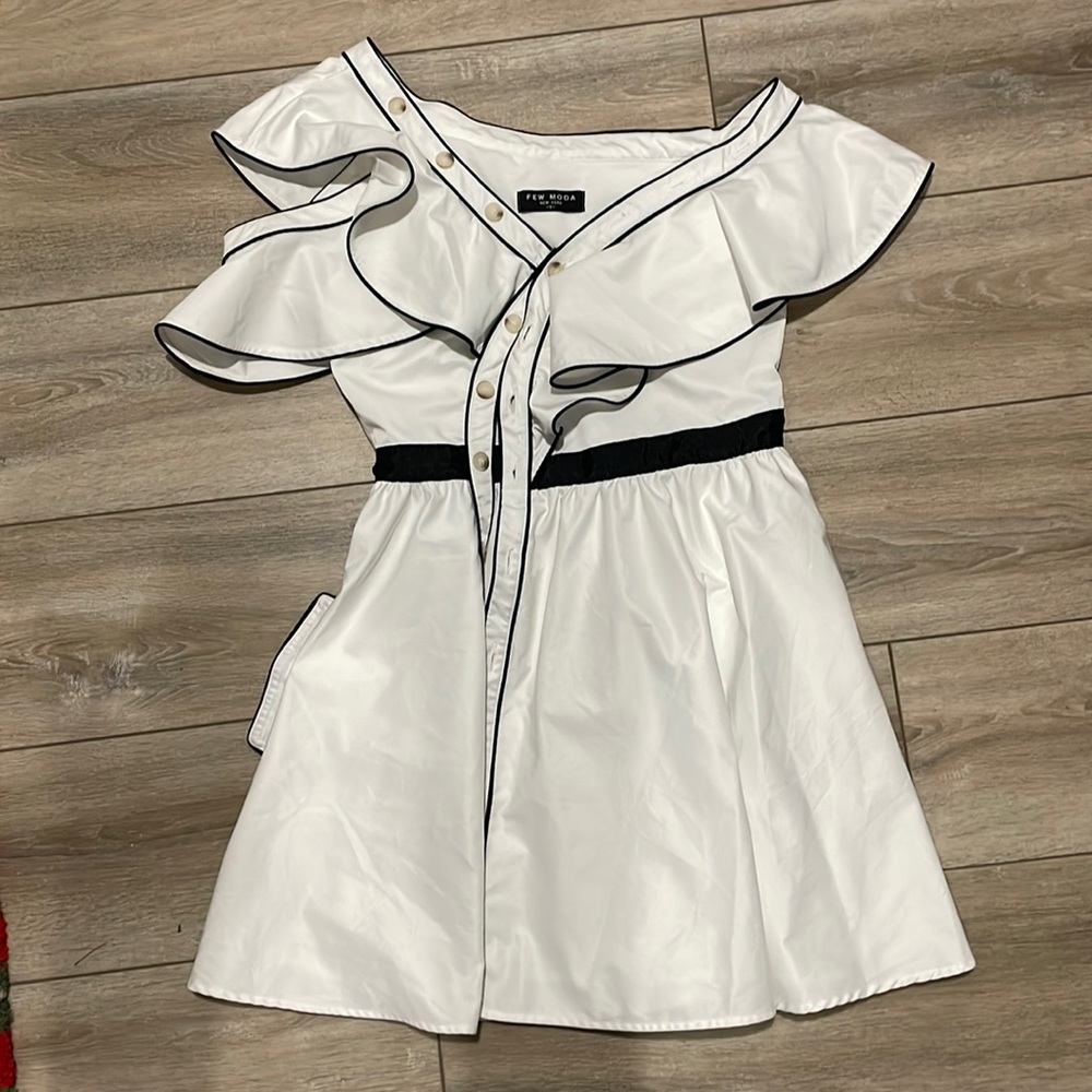 Few Moda Cold Shoulder Black & White Dress